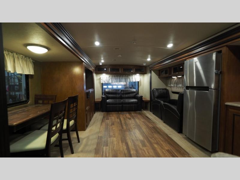 2017 Forest River Vibe 311RLS, $ 0