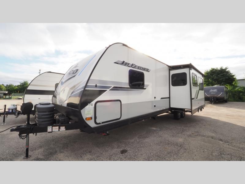 2024 Jayco Jay Feather 29QBH, $ 0