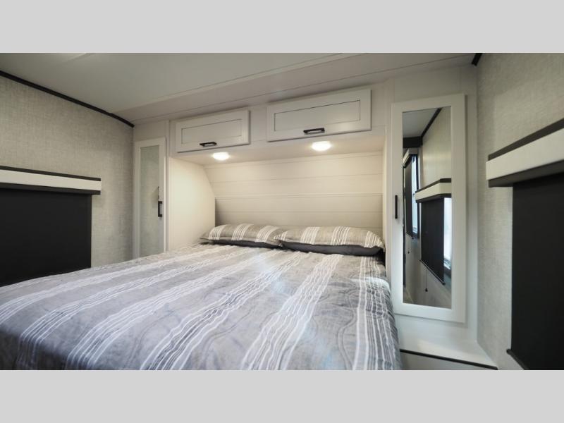 2024 Jayco Jay Feather 29QBH, $ 0