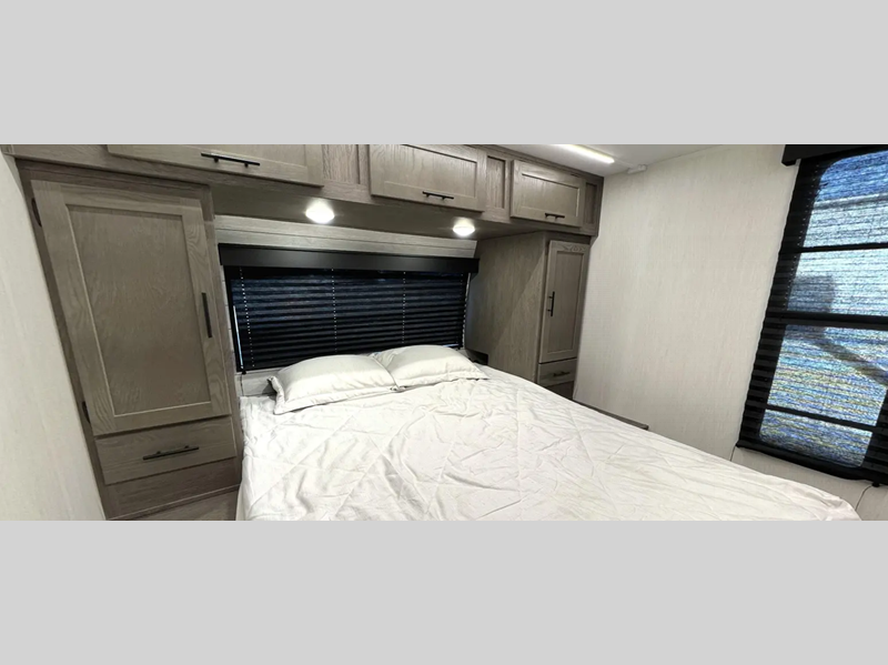 2025 Forest River Cherokee Alpha Wolf 23DBH, $ 53,536