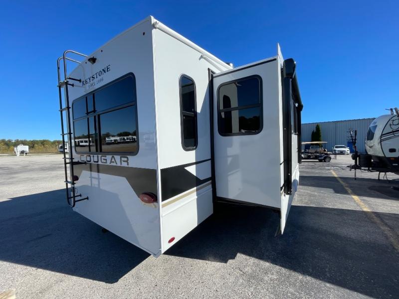 2026 Keystone Cougar Half-Ton (Fifth Wheel) 28RLI, $ 69,564