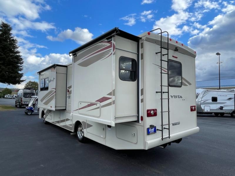 2017 Winnebago Vista LX 30T, $ 79,990