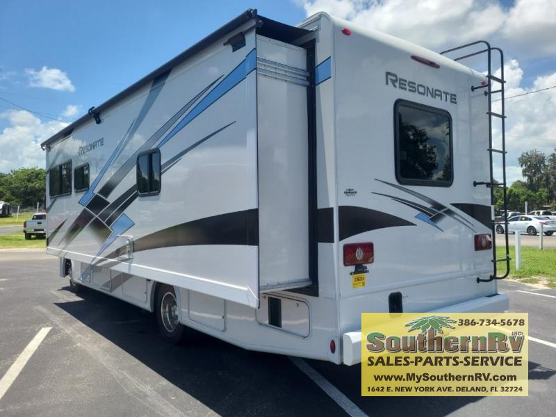 2024 Thor Motor Coach Quantum Sprinter MB24, $ 111,999