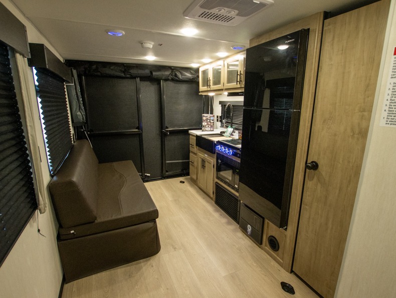 2026 Forest River Cherokee Grey Wolf Black Label T, $ 47,042