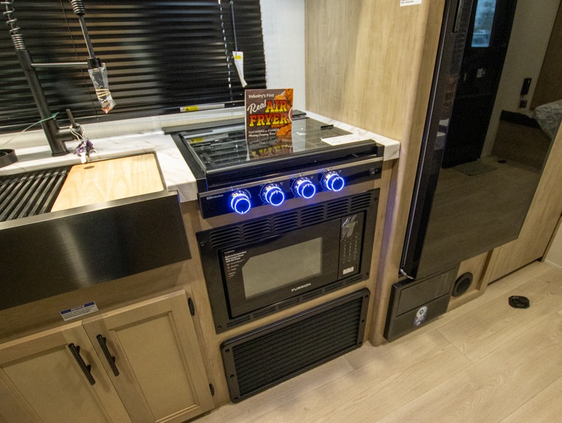 2026 Forest River Cherokee Grey Wolf Toy Haulers 1, $ 42,519