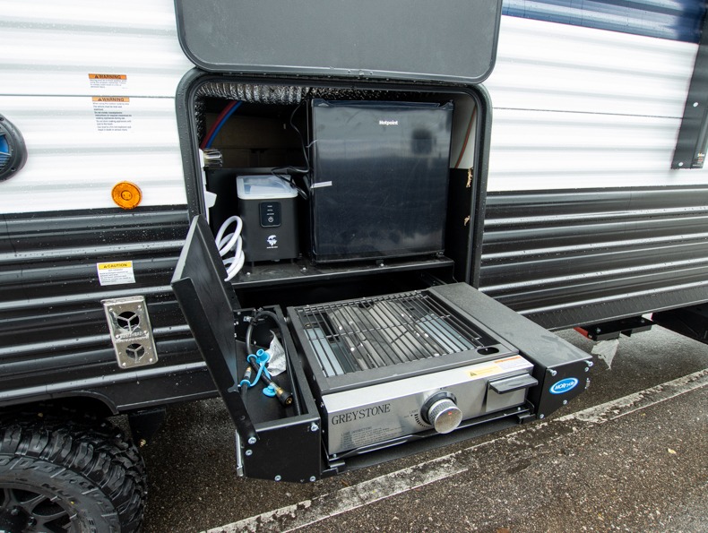 2026 Forest River Cherokee Grey Wolf Toy Haulers 2, $ 50,124