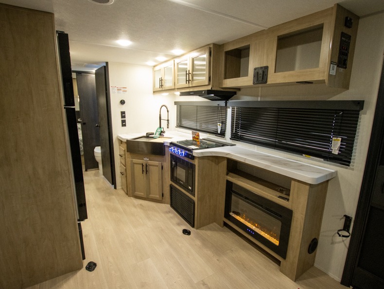 2026 Forest River Cherokee Grey Wolf Toy Haulers 2, $ 50,124