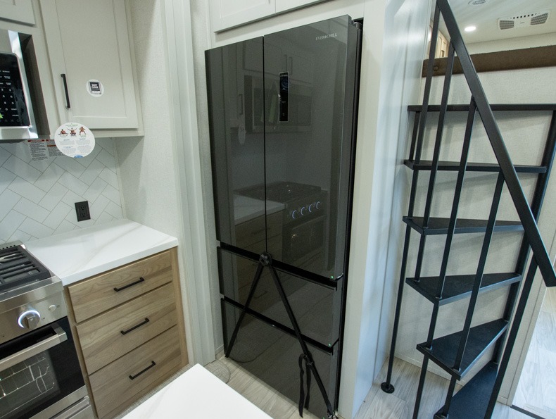 2026 Forest River Sandpiper Destination Trailers 4, $ 0