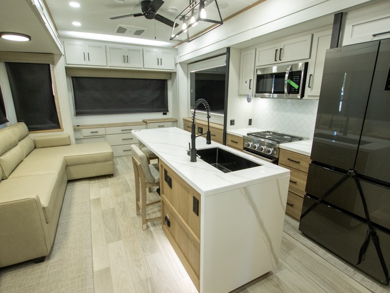 2026 Forest River Sandpiper 3900HBLR, $ 0