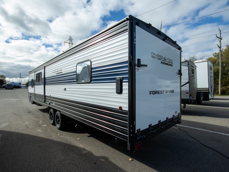 2026 Forest River Cherokee Grey Wolf Toy Haulers 2, $ 55,633