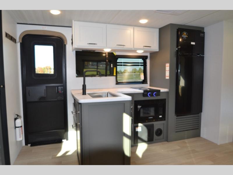 2026 Keystone Bullet Classic 28QBC, $ 0