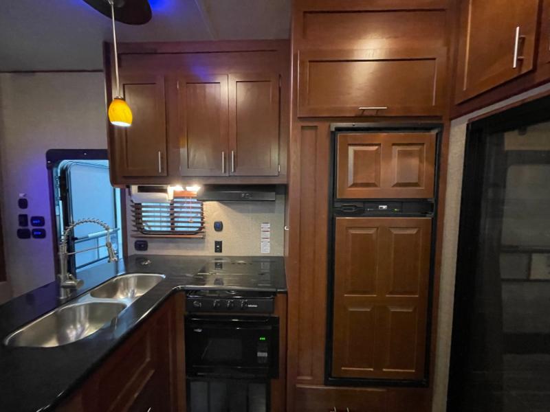 2016 Forest River Vengeance 3062V, $ 0