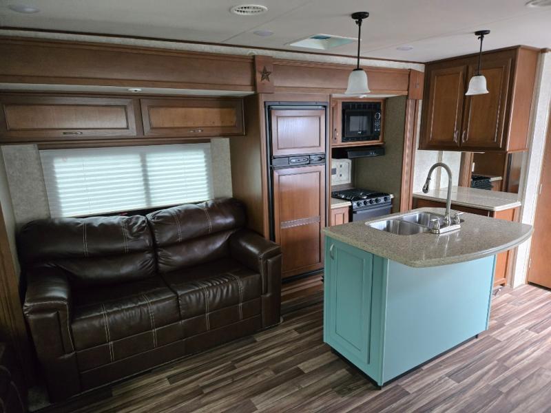 2015 Highland Ridge Open Range 316RLS, $ 32,990