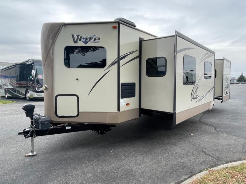 2018 Forest River Flagstaff V-Lite 30WFKSV, $ 34,990