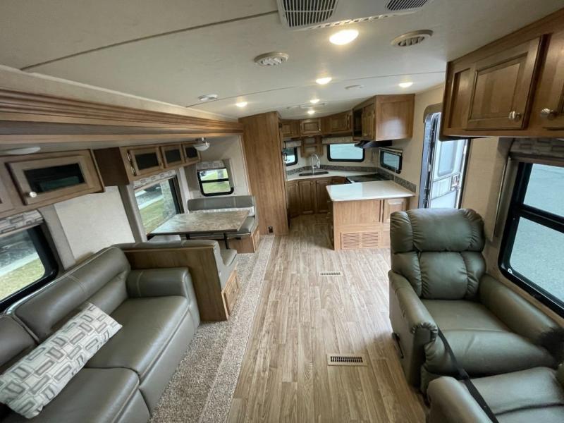2018 Forest River Flagstaff V-Lite 30WFKSV, $ 34,990