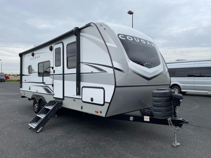 2024 Keystone Cougar Half-Ton (Travel Trailer - We, $ 39,990