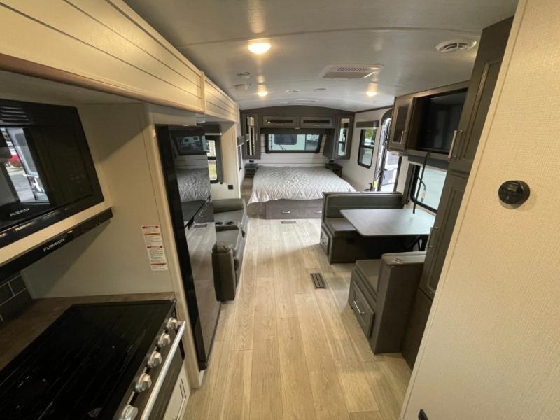 2024 Keystone Cougar Half-Ton (Travel Trailer - We, $ 39,990
