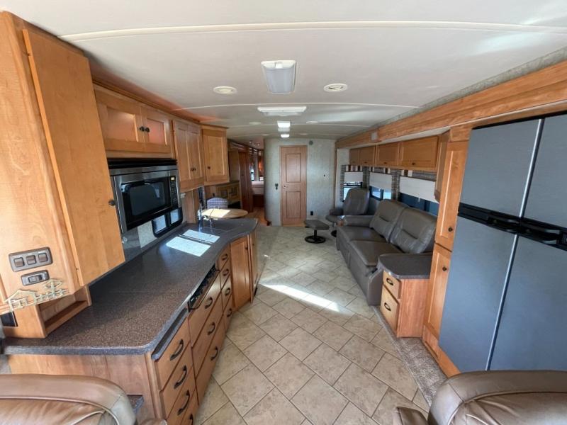 2008 Itasca Ellipse® 40TD, $ 109,990