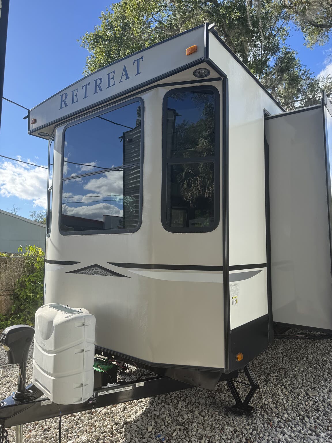 2020 Keystone Retreat 39LOFT, $ 33,299