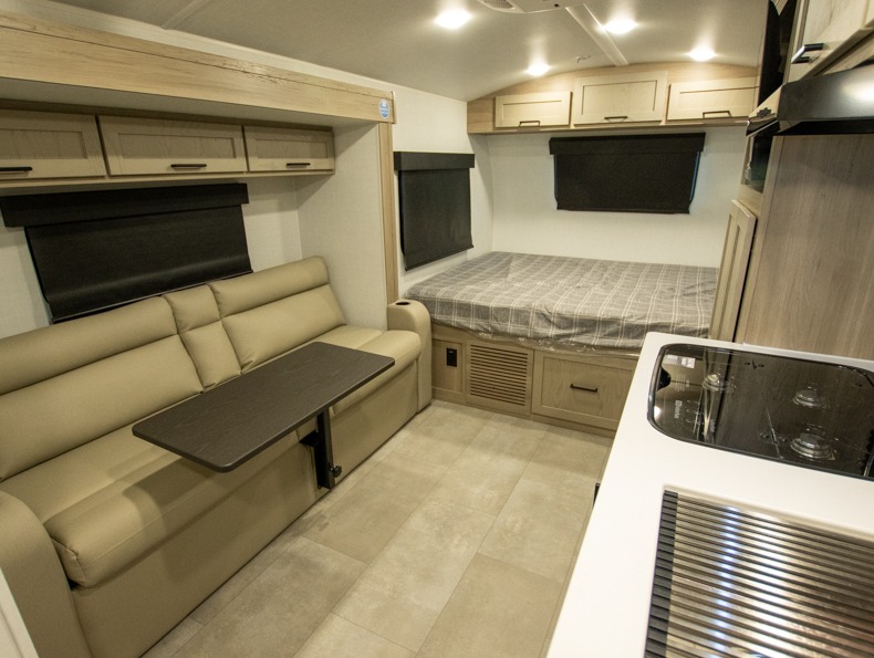 2026 Forest River Rockwood Geo Pro G19FBS, $ 36,344