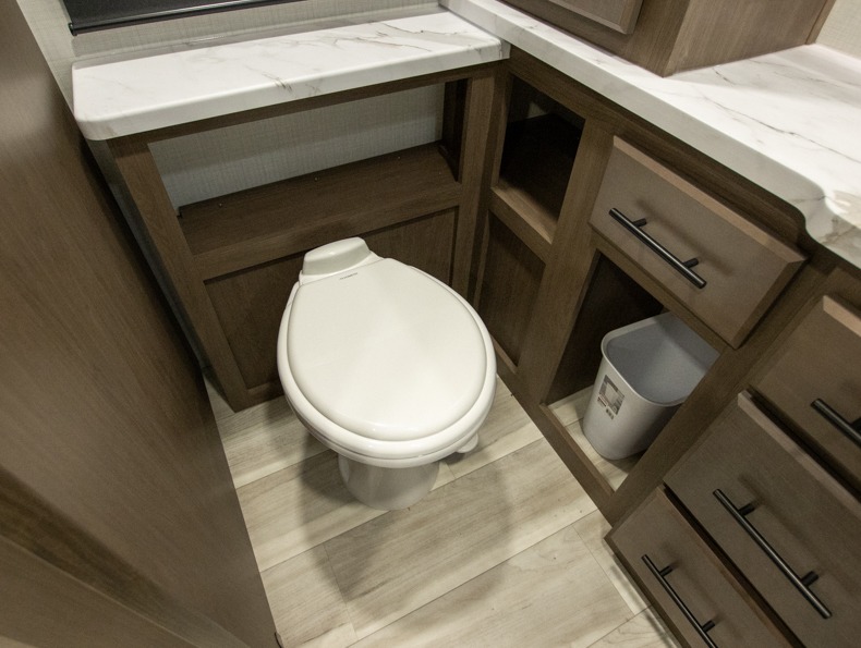 2026 Keystone Cougar Half-Ton (Travel Trailer) 26L, $ 56,244