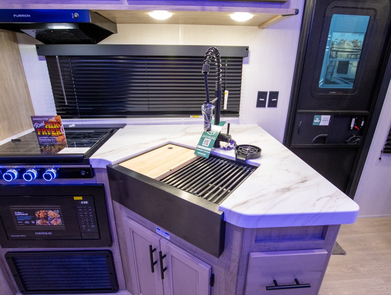 2026 Forest River Cherokee Grey Wolf Travel Traile, $ 51,915