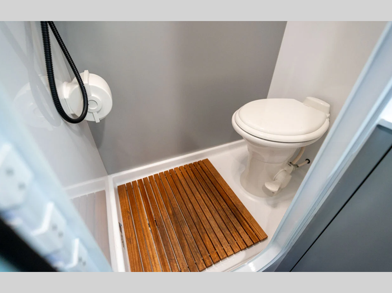 2026 inTech RV Black Wing 724-X, $ 0