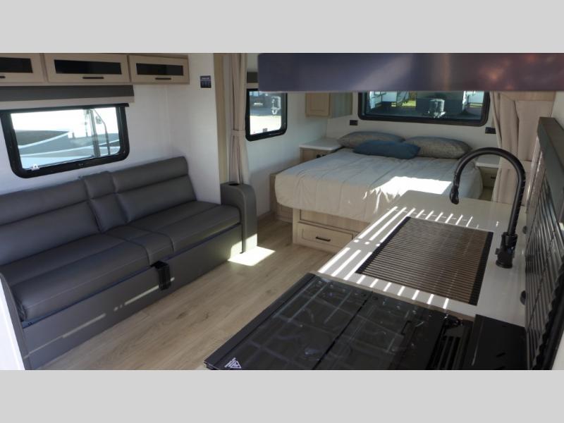 2026 Forest River Flagstaff Micro Lite 21FBRS, $ 38,708