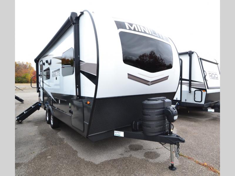 2025 Forest River Rockwood Mini Lite 2205S, $ 47,243