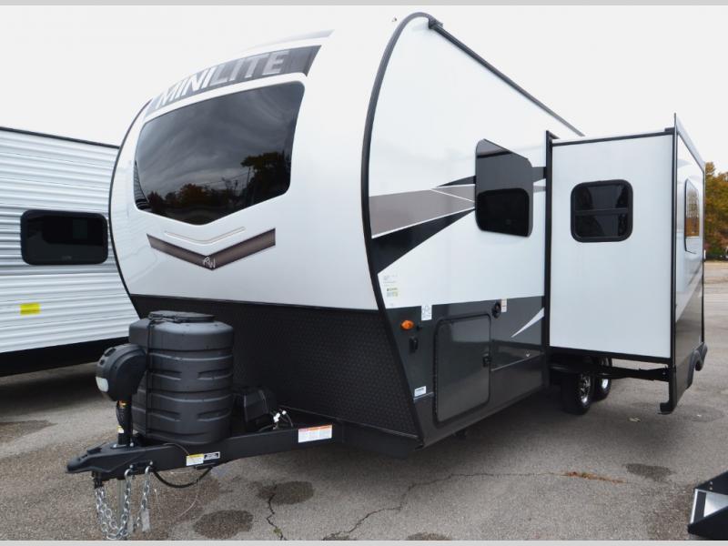 2025 Forest River Rockwood Mini Lite 2205S, $ 47,243