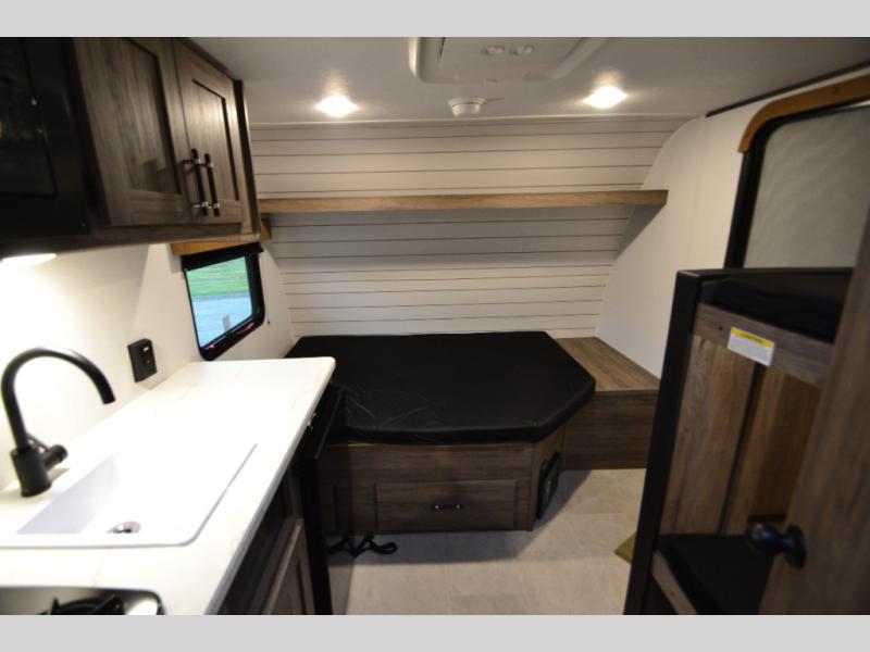 2026 CrossRoads Zinger Lite 12BH, $ 0