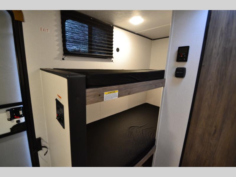 2026 CrossRoads Zinger Lite 12BH, $ 0