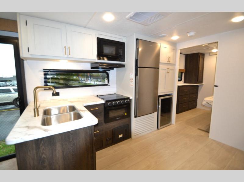 2026 CrossRoads Zinger 390DB, $ 0