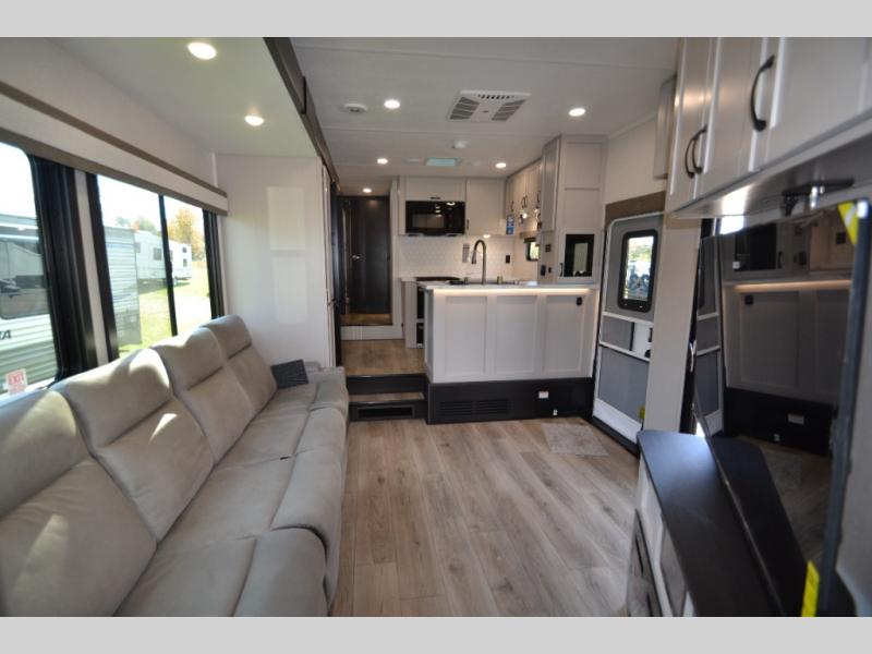 2026 Jayco Seismic 413, $ 142,486