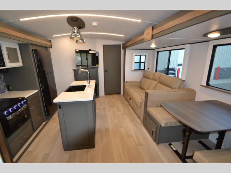 2026 Keystone Bullet Premium 330BKQ, $ 62,244