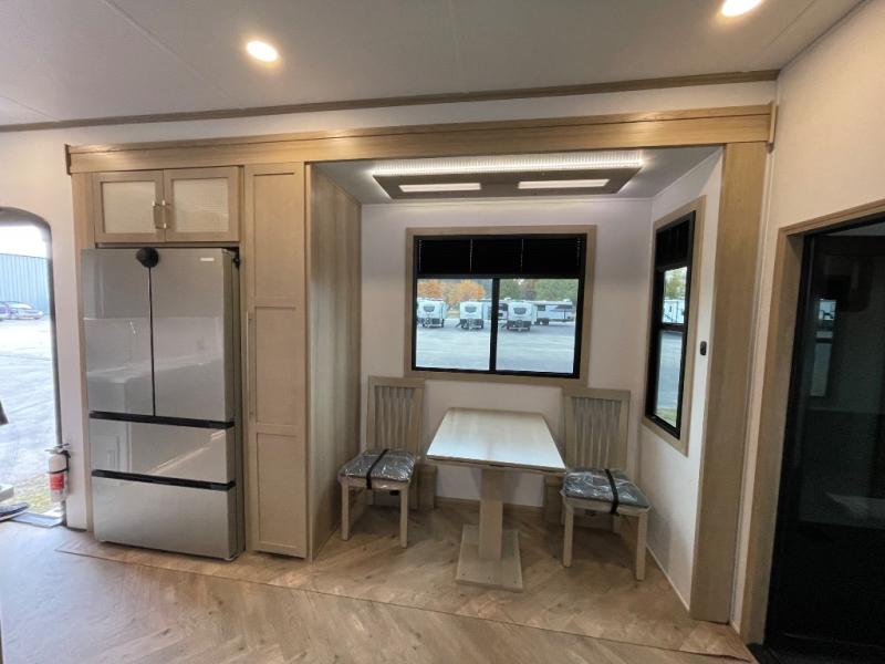 2026 Keystone Raptor 441HB, $ 189,173