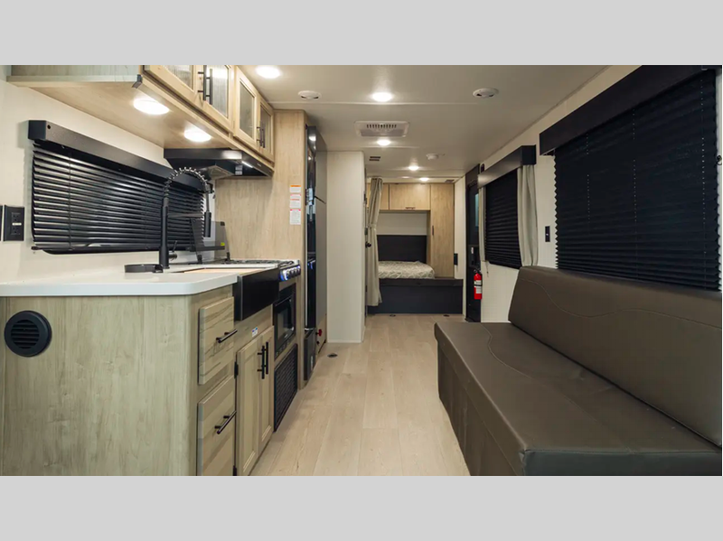 2026 Forest River Cherokee Grey Wolf Black Label T, $ 0