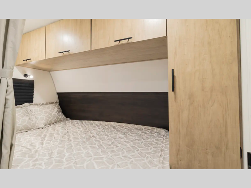 2026 Forest River Cherokee Grey Wolf Black Label T, $ 0