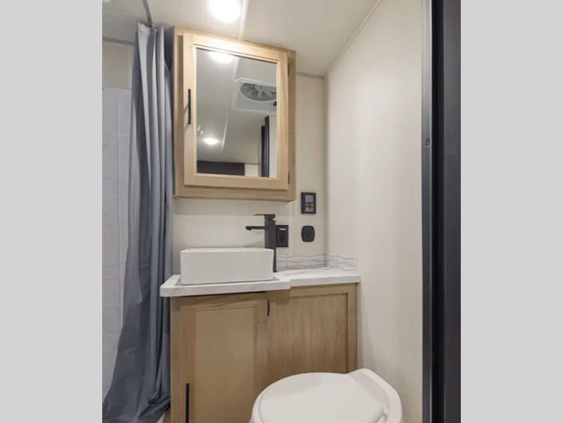 2026 Forest River Cherokee Grey Wolf Black Label T, $ 0