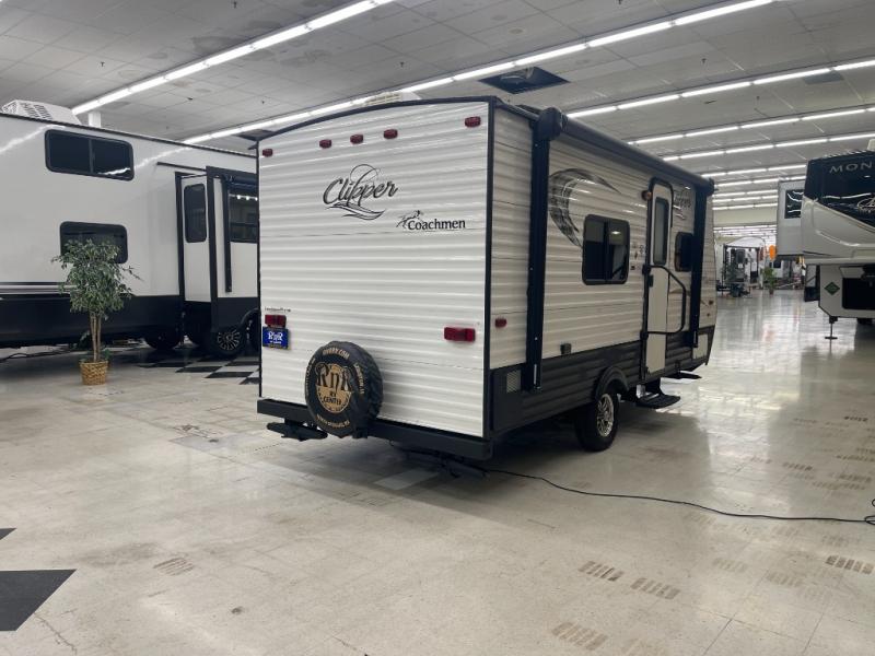 2016 Coachmen Clipper Ultra-Lite 17FQ, $ 16,490