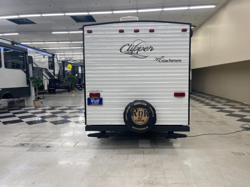 2016 Coachmen Clipper Ultra-Lite 17FQ, $ 16,490