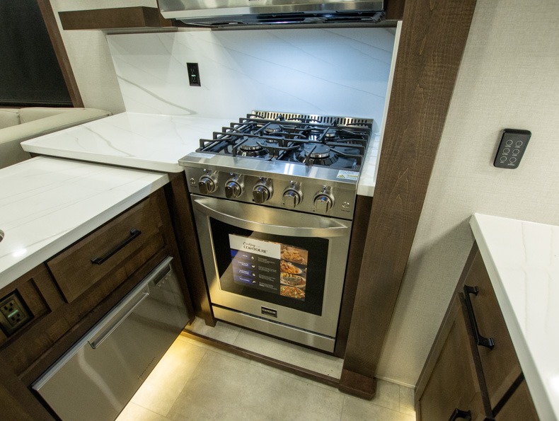 2025 Forest River Riverstone 44DBL, $ 144,990