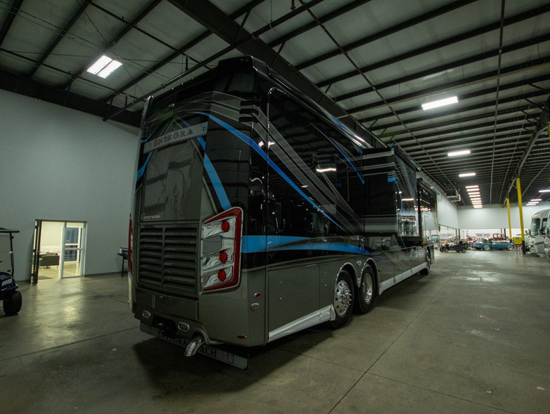 2026 Entegra Coach Cornerstone Reserve 45D, $ 1,116,480