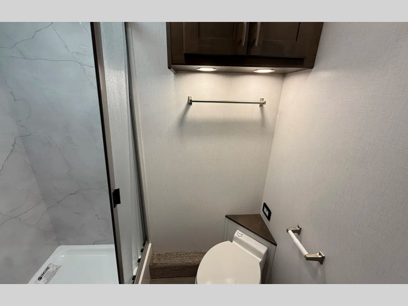 2026 Dynamax Europa 34SS, $ 356,166