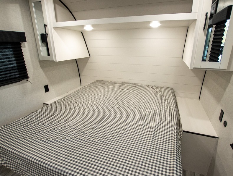 2026 Jayco Jay Flight SLX 175FQ, $ 27,811