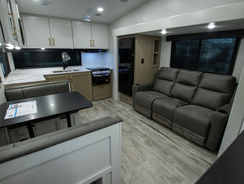 2026 Jayco Eagle SLE 24MLE, $ 57,031