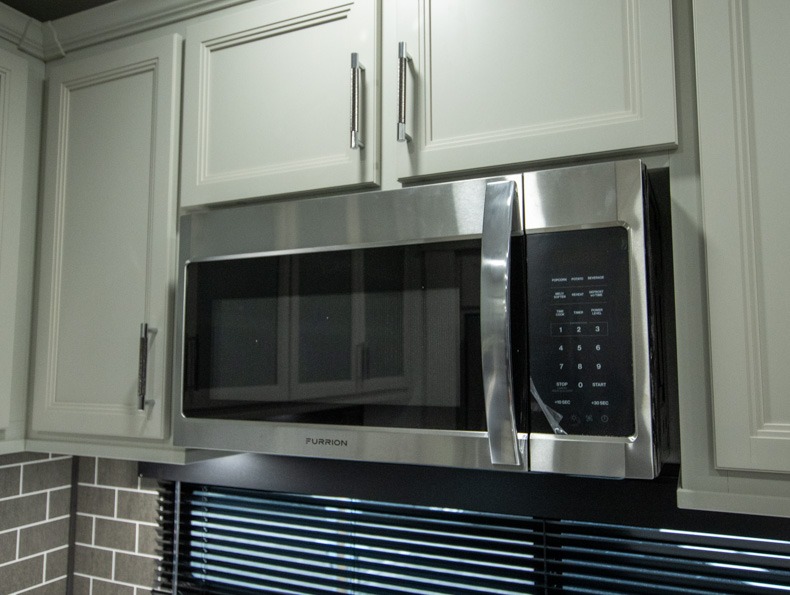 2026 Keystone Alpine Avalanche Edition 379MB, $ 127,420