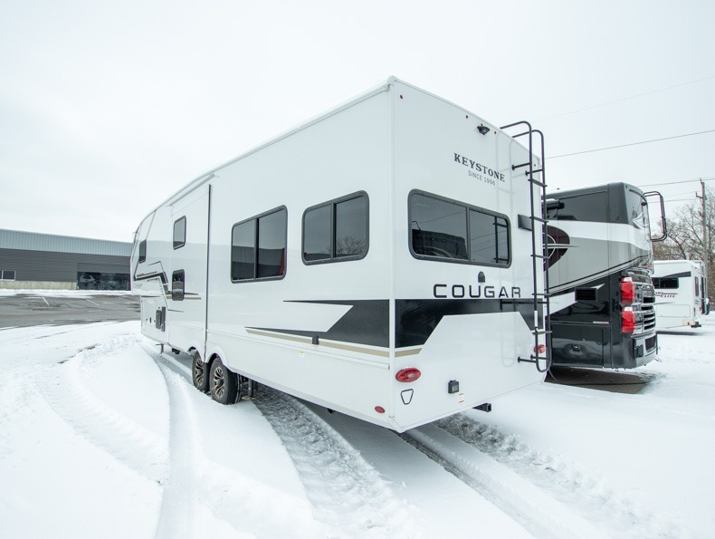2026 Keystone Cougar Half-Ton (Fifth Wheel) 29MBD, $ 68,169