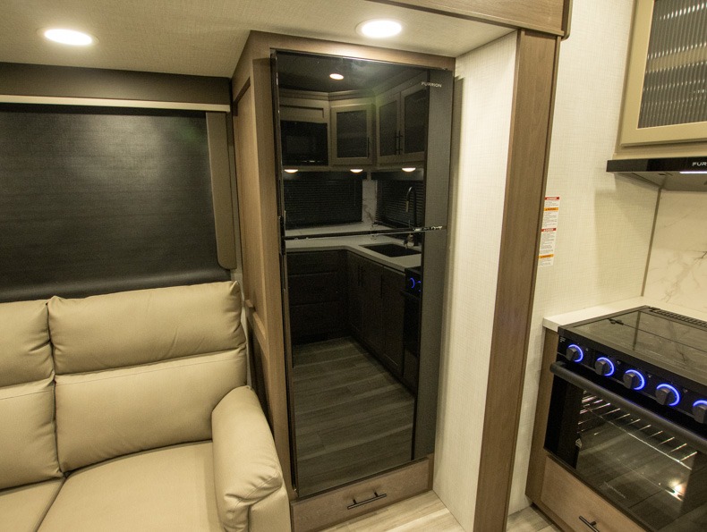 2026 Keystone Cougar Half-Ton (Fifth Wheel) 29MBD, $ 68,169