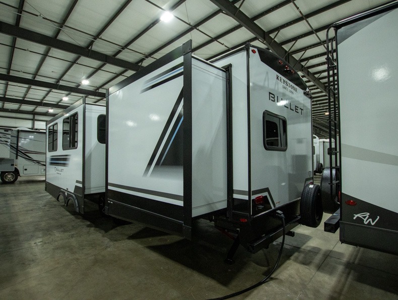 2026 Keystone Bullet Premium 330BKQ, $ 62,244